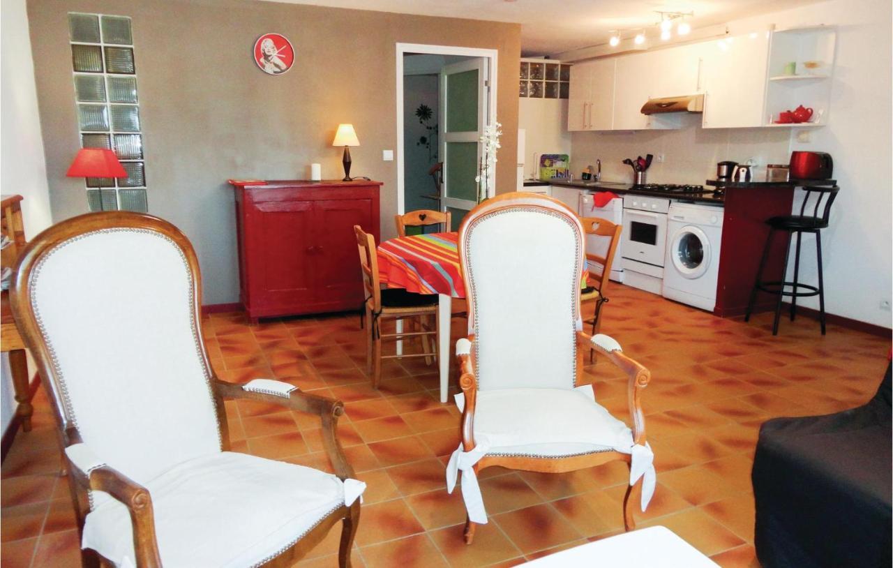 Stunning Apartment In Pignan With Kitchen 外观 照片